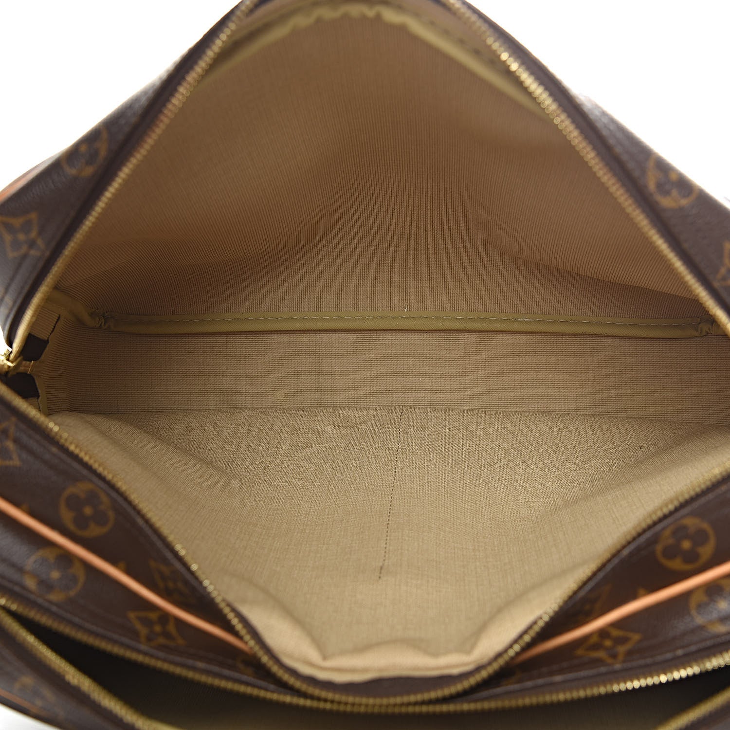 Louis Vuitton Monogram Reporter GM 6 of 19