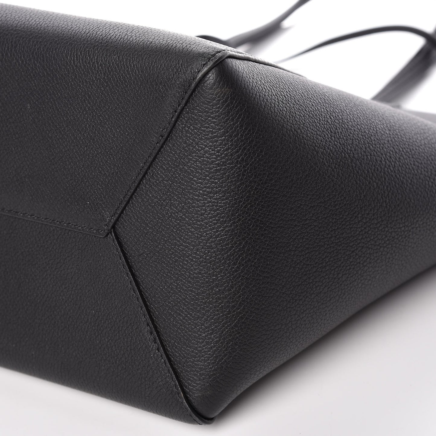 Calfskin Lockme Cabas Black