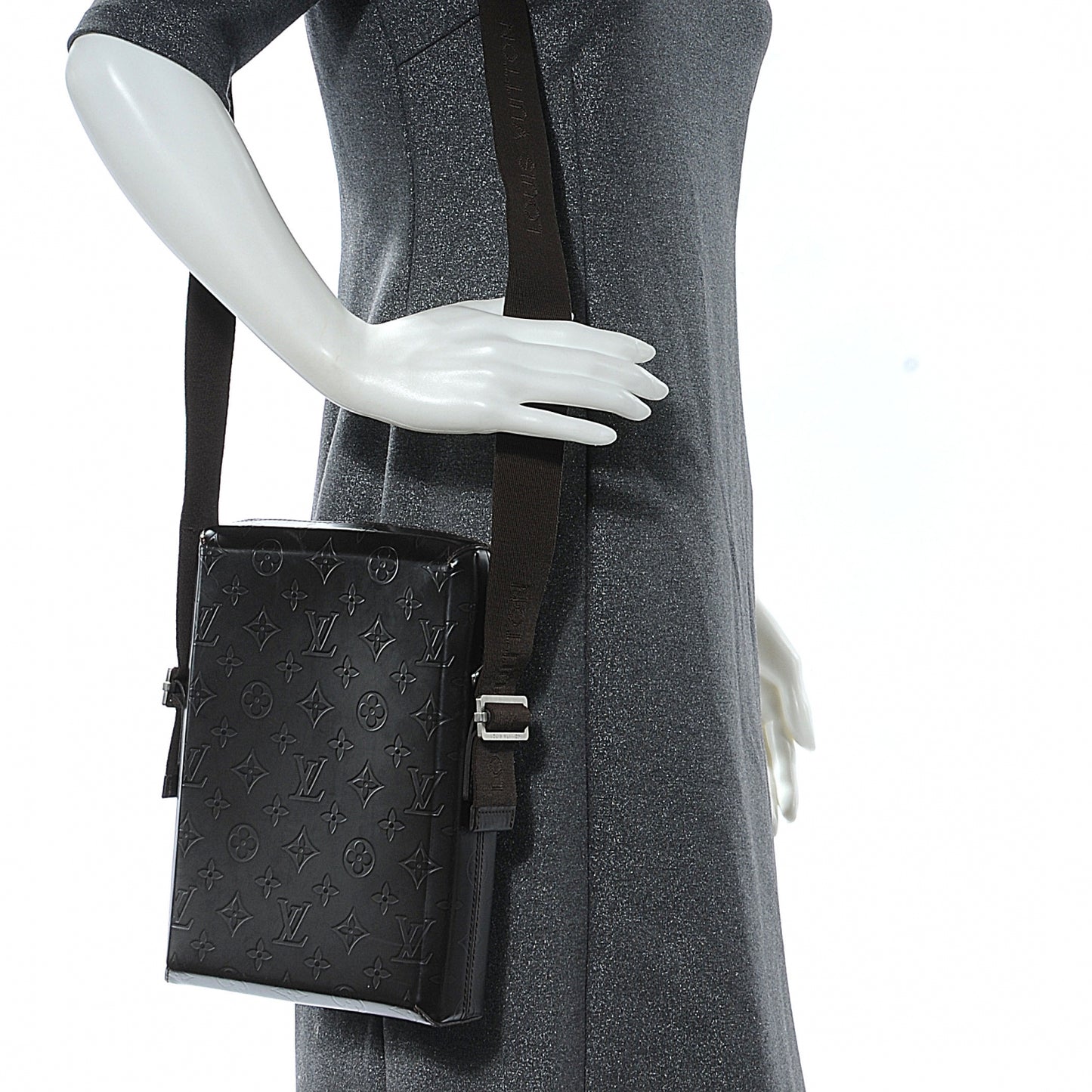 Monogram Glace Bobby Messenger
