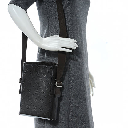 Louis Vuitton Monogram Glace Bobby Messenger 2 of 8
