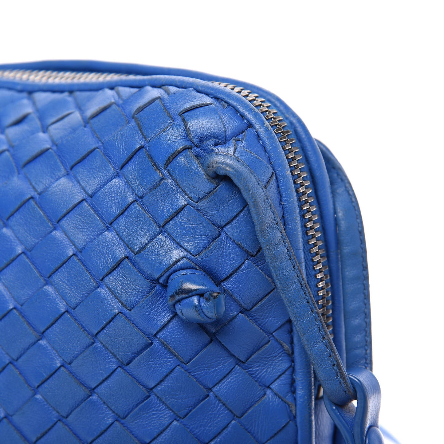 Nappa Intrecciato Nodini Crossbody Messenger Signal Blue