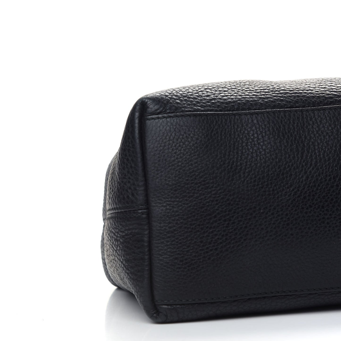 Pebbled Calfskin Medium Soho Chain Shoulder Bag Black