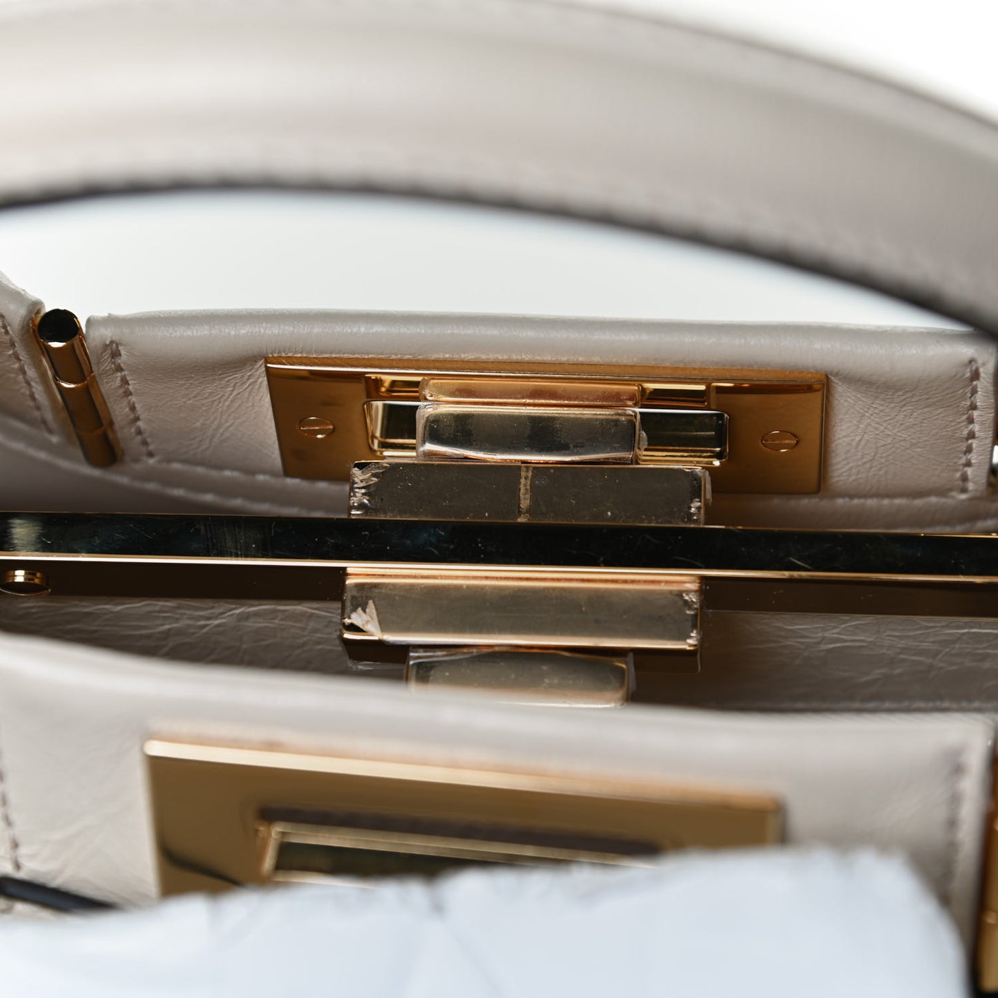 Agnello Old Shine Medium Peekaboo Iconic Satchel Camelia