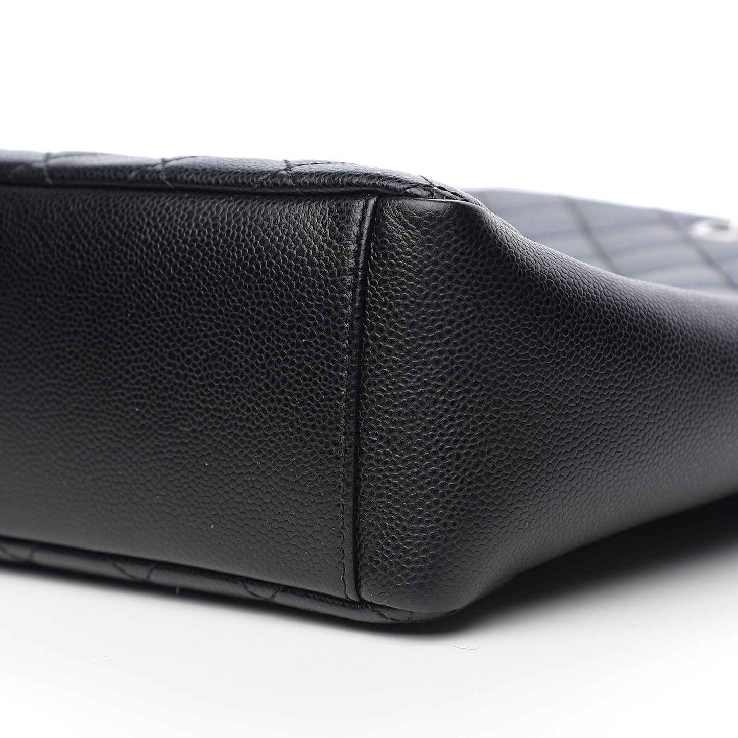 Caviar Quilted Petit Shopping Tote PST Black