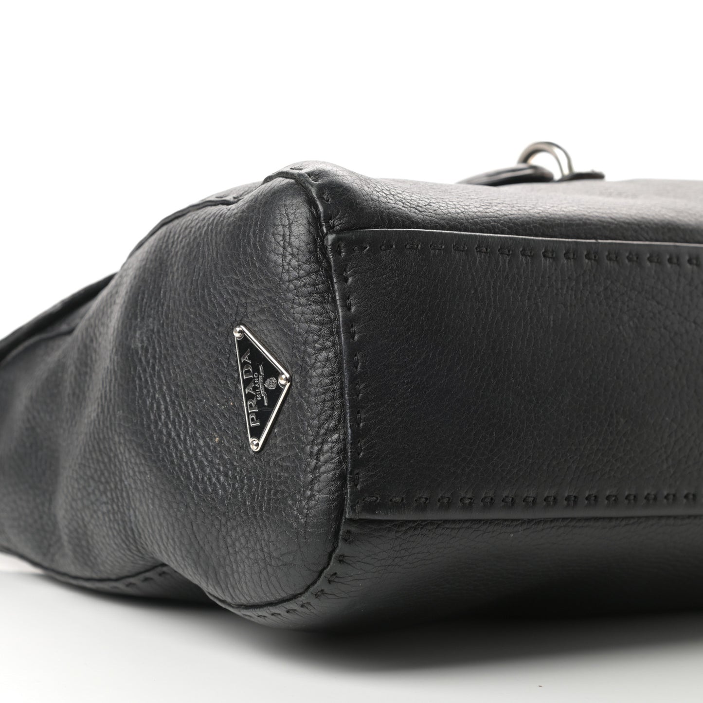 Vitello Daino Shoulder Flap Bag Black