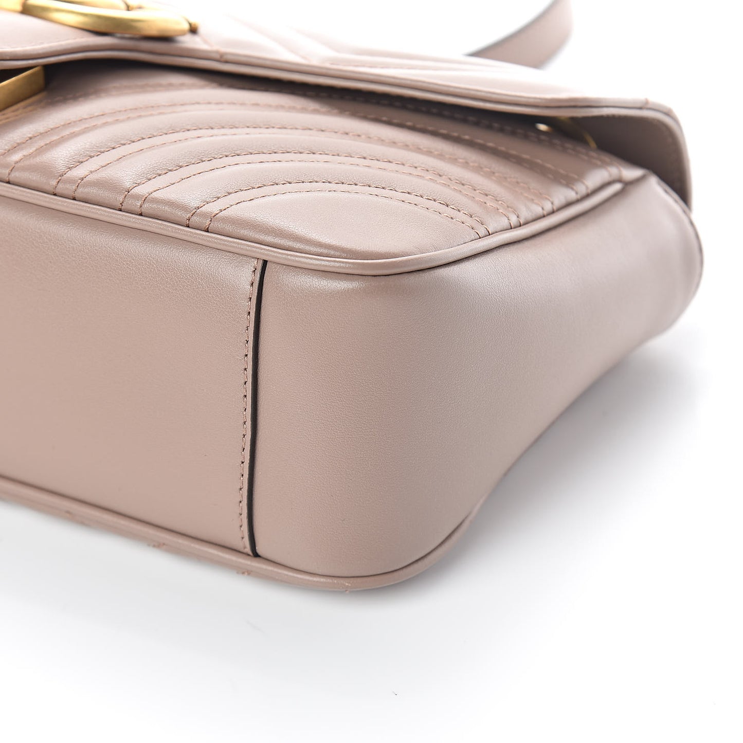 Calfskin Matelasse Small GG Marmont Shoulder Bag Porcelain Rose