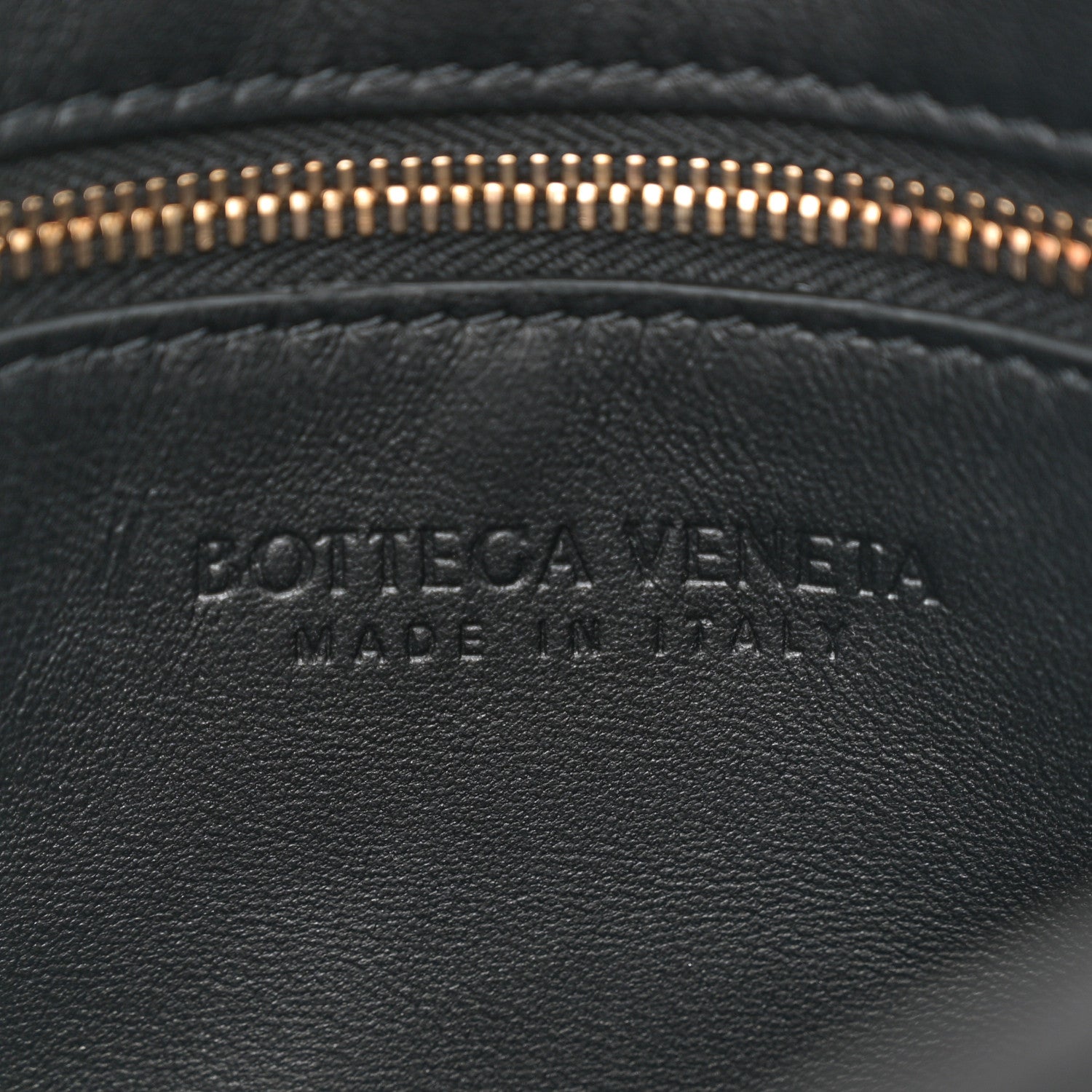Bottega Veneta Lambskin Maxi Intrecciato Cassette Crossbody Bag Black 6 of 10