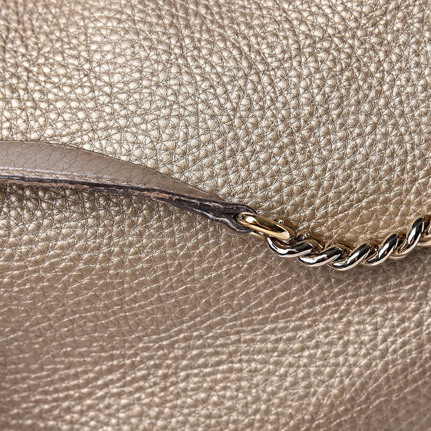Metallic Pebbled Calfskin Medium Soho Chain Shoulder Bag Golden Beige