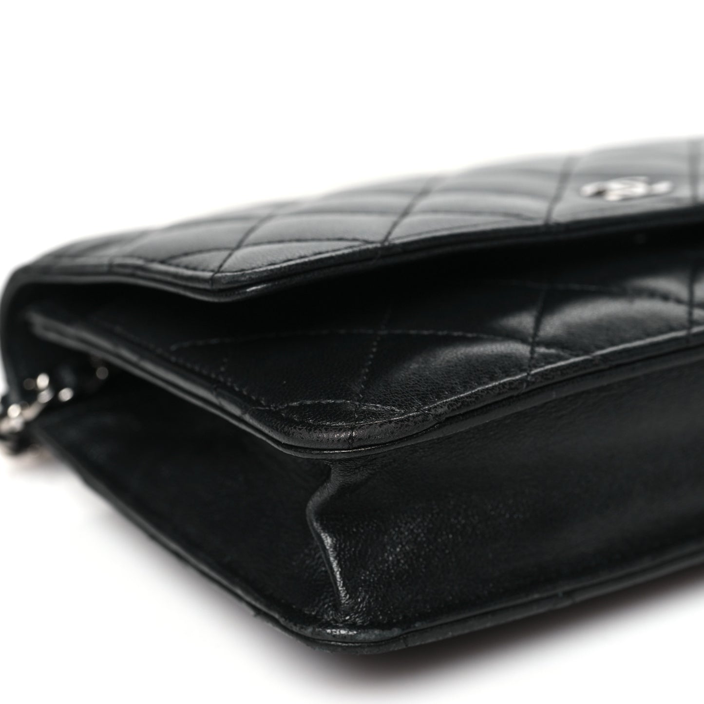 Lambskin Quilted Wallet On Chain WOC Black