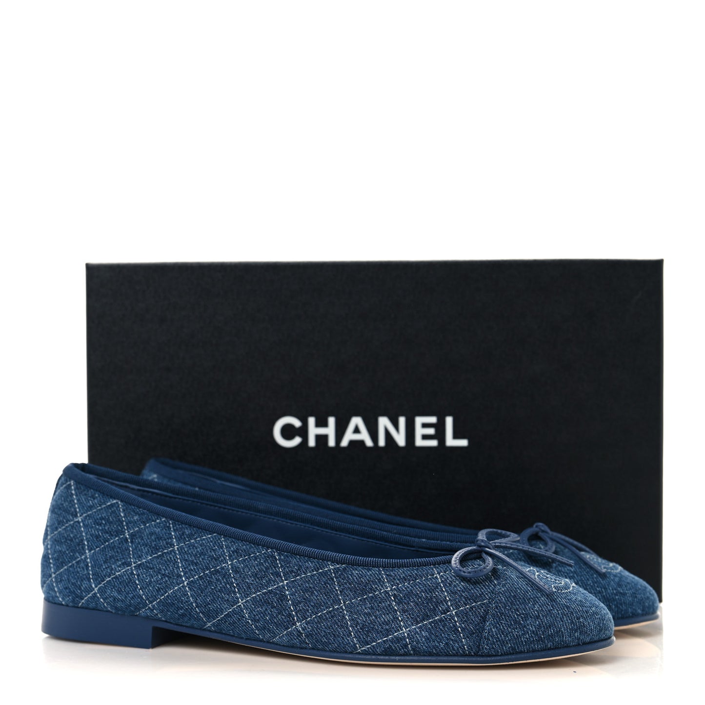 Washed Denim Quilted Cap Toe CC Ballerina Flats 39 Blue
