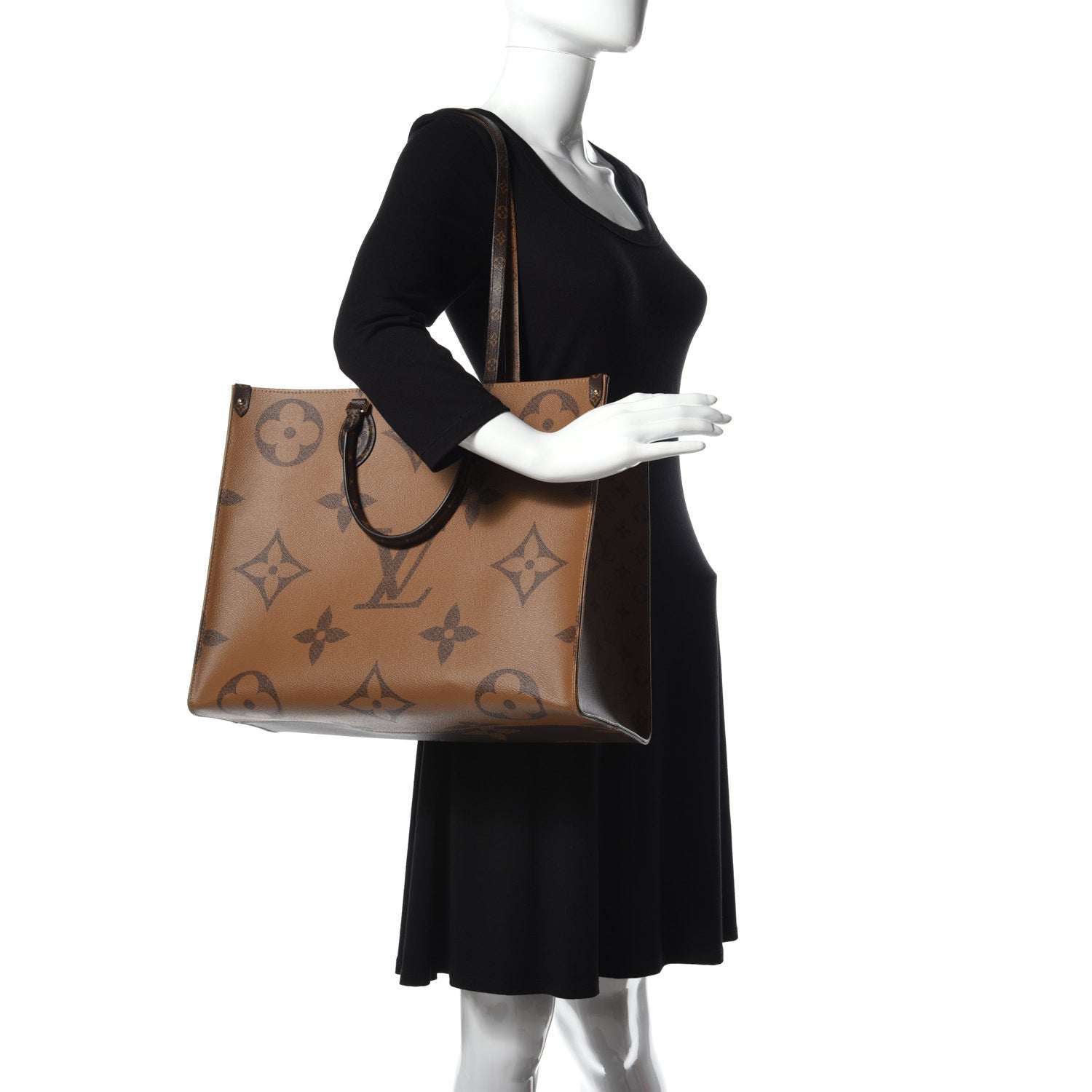 Louis Vuitton Reverse Monogram Giant Onthego GM 2 of 9