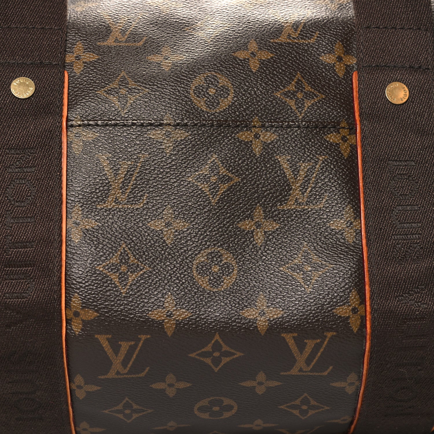 Louis Vuitton Monogram Sporty Beaubourg 7 of 10