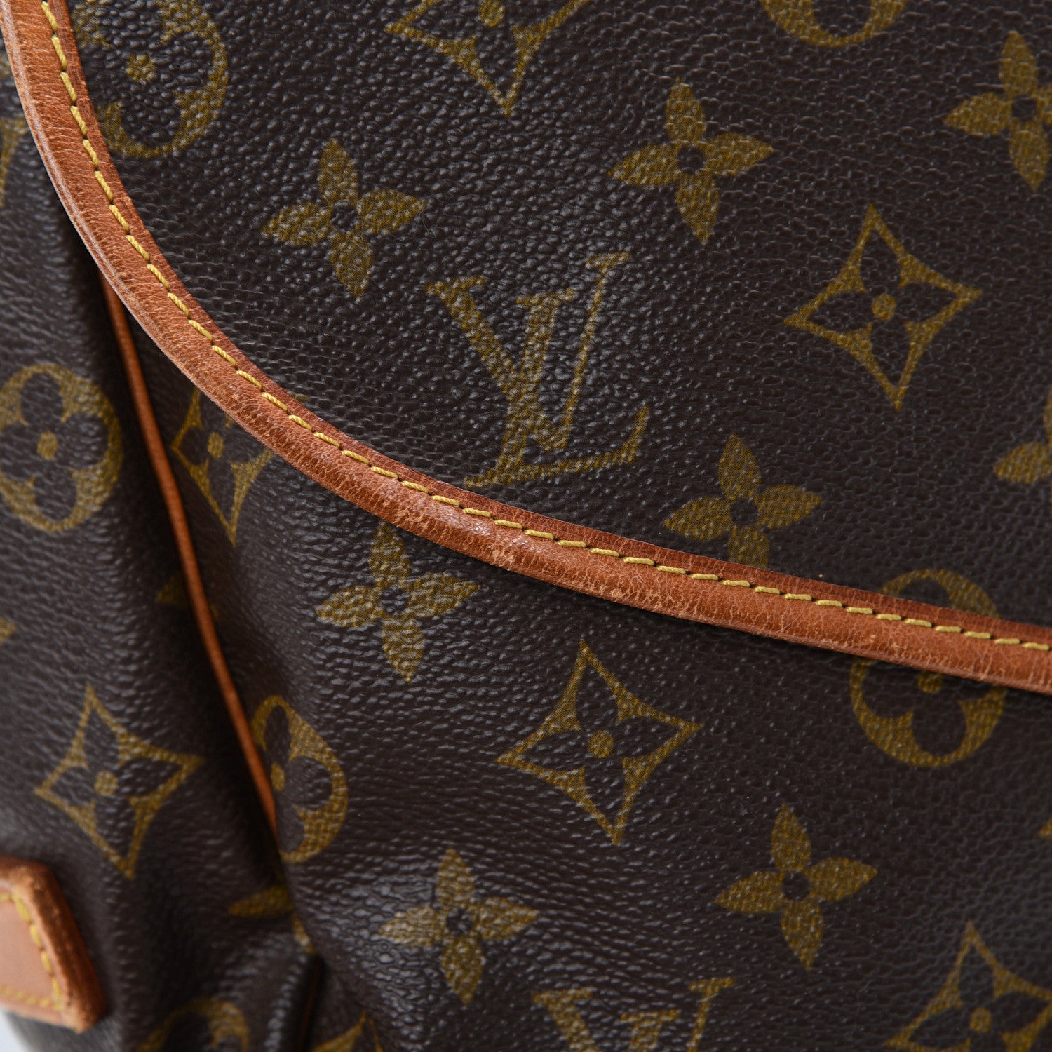 Louis Vuitton Monogram Saumur 35 14 of 22