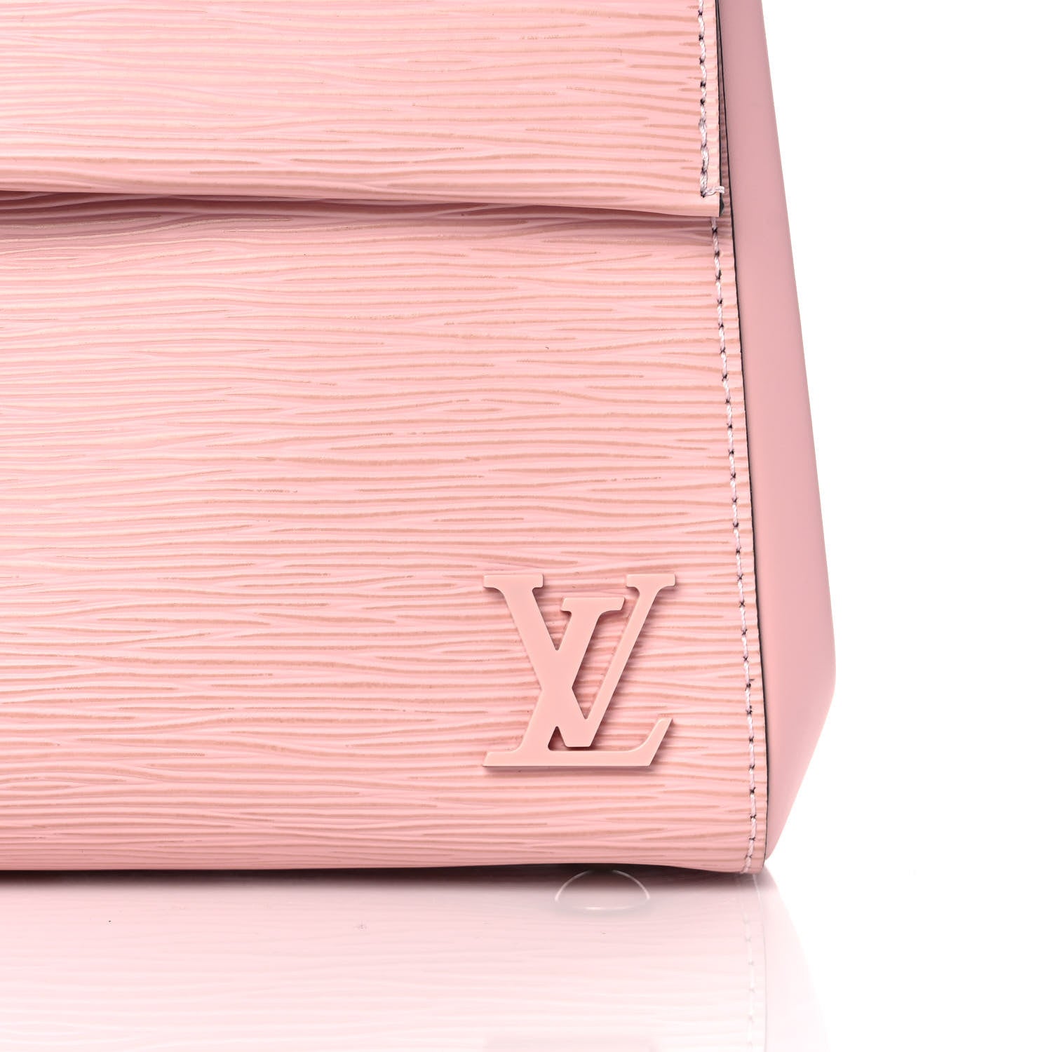 Louis Vuitton Epi Cluny BB Rose Ballerine 7 of 9
