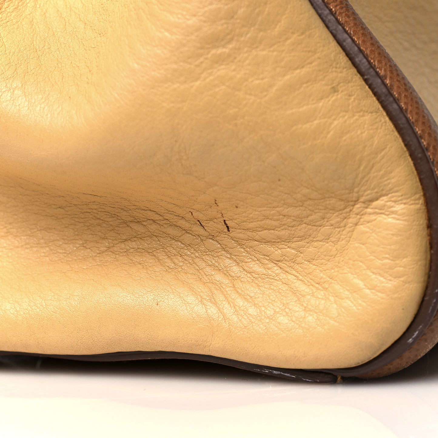 Saffiano City Calfskin Bi-Color Tote Ginestra Caramel