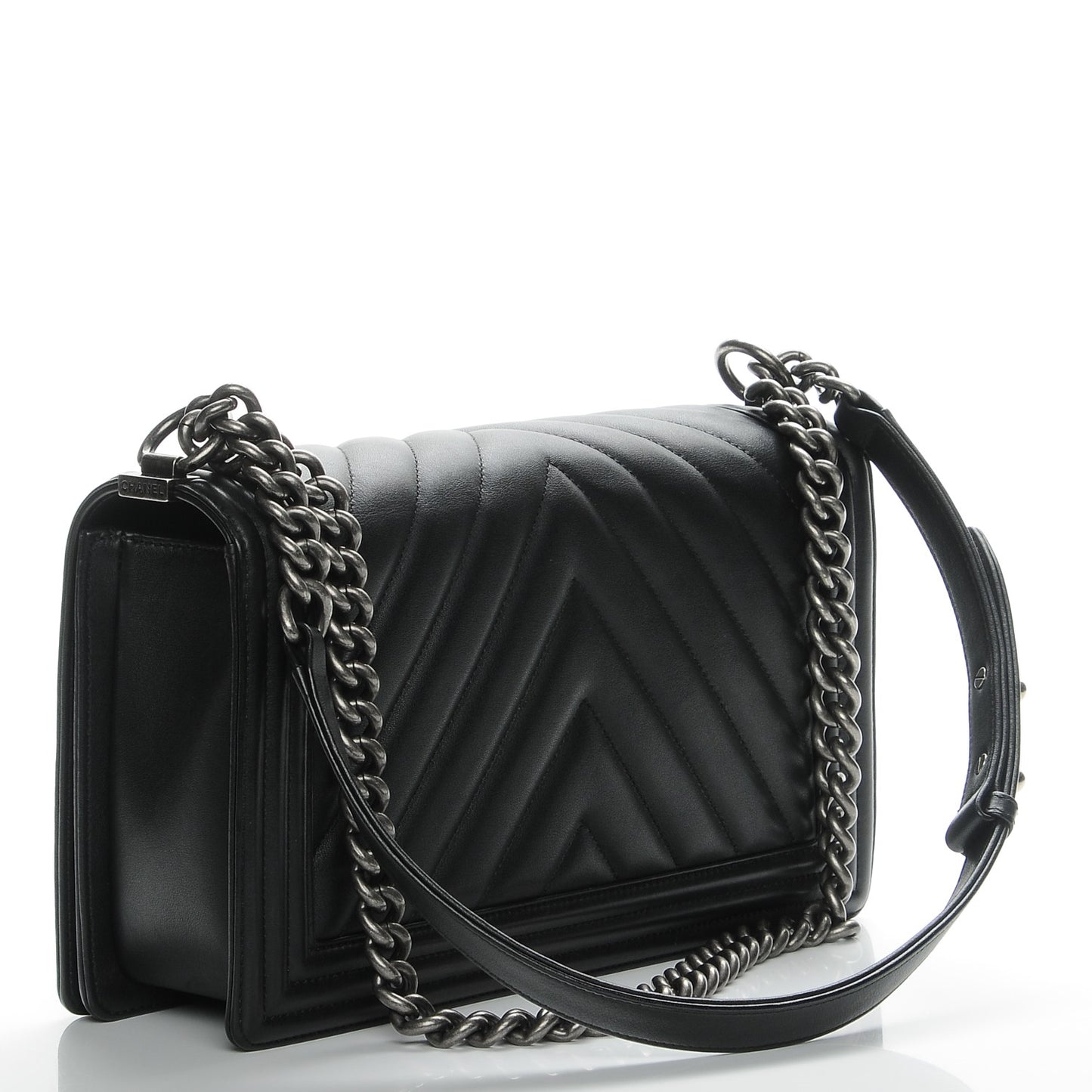 Calfskin Chevron Quilted New Medium Boy Flap Black