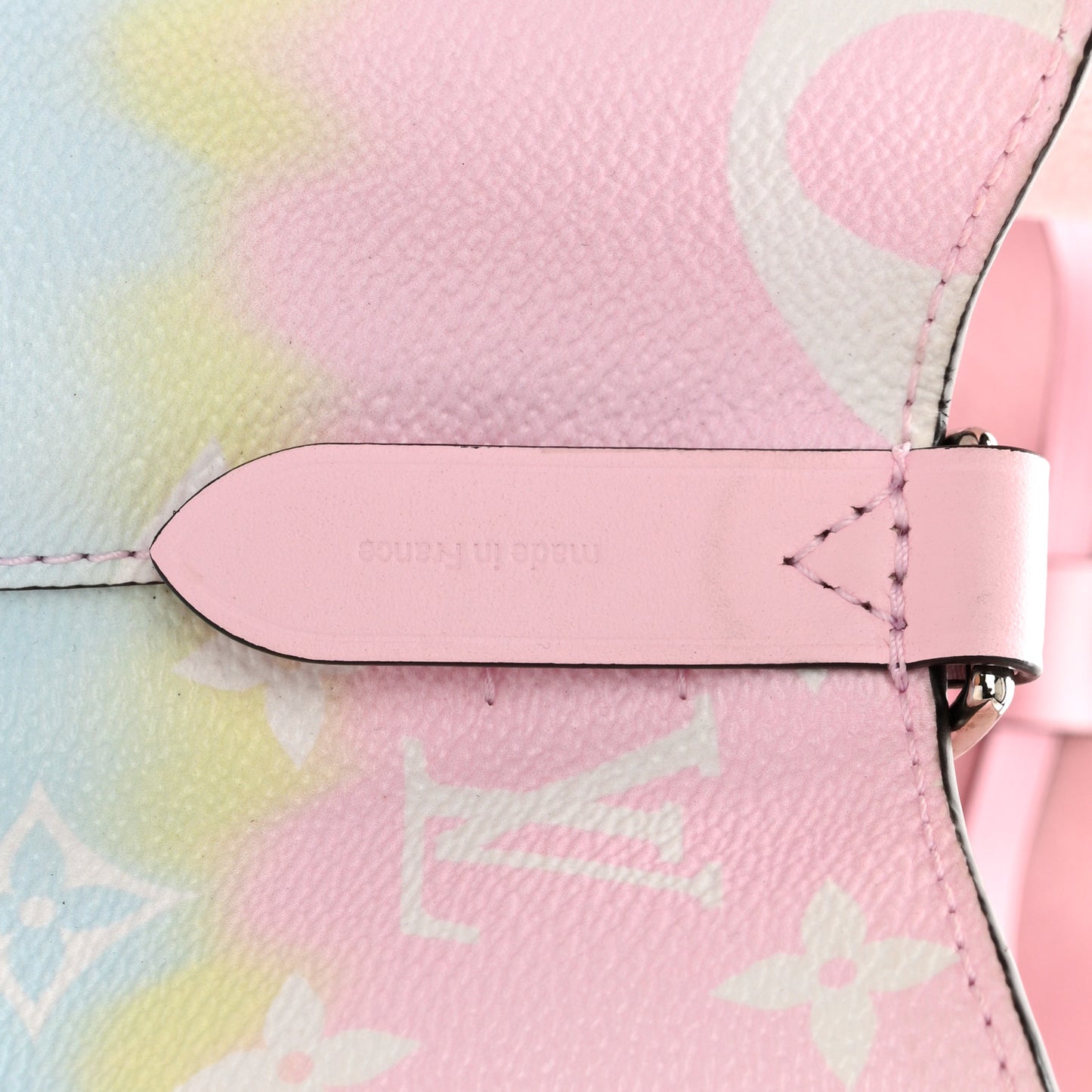 Monogram Escale Neonoe MM Pastel