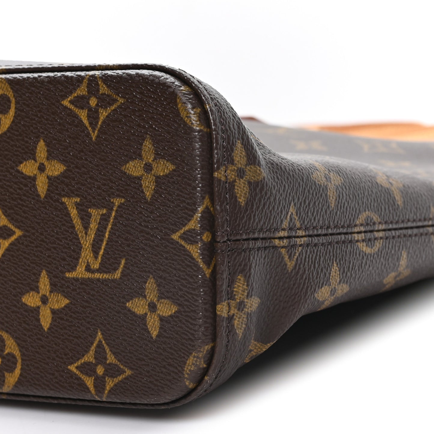 Monogram Luco