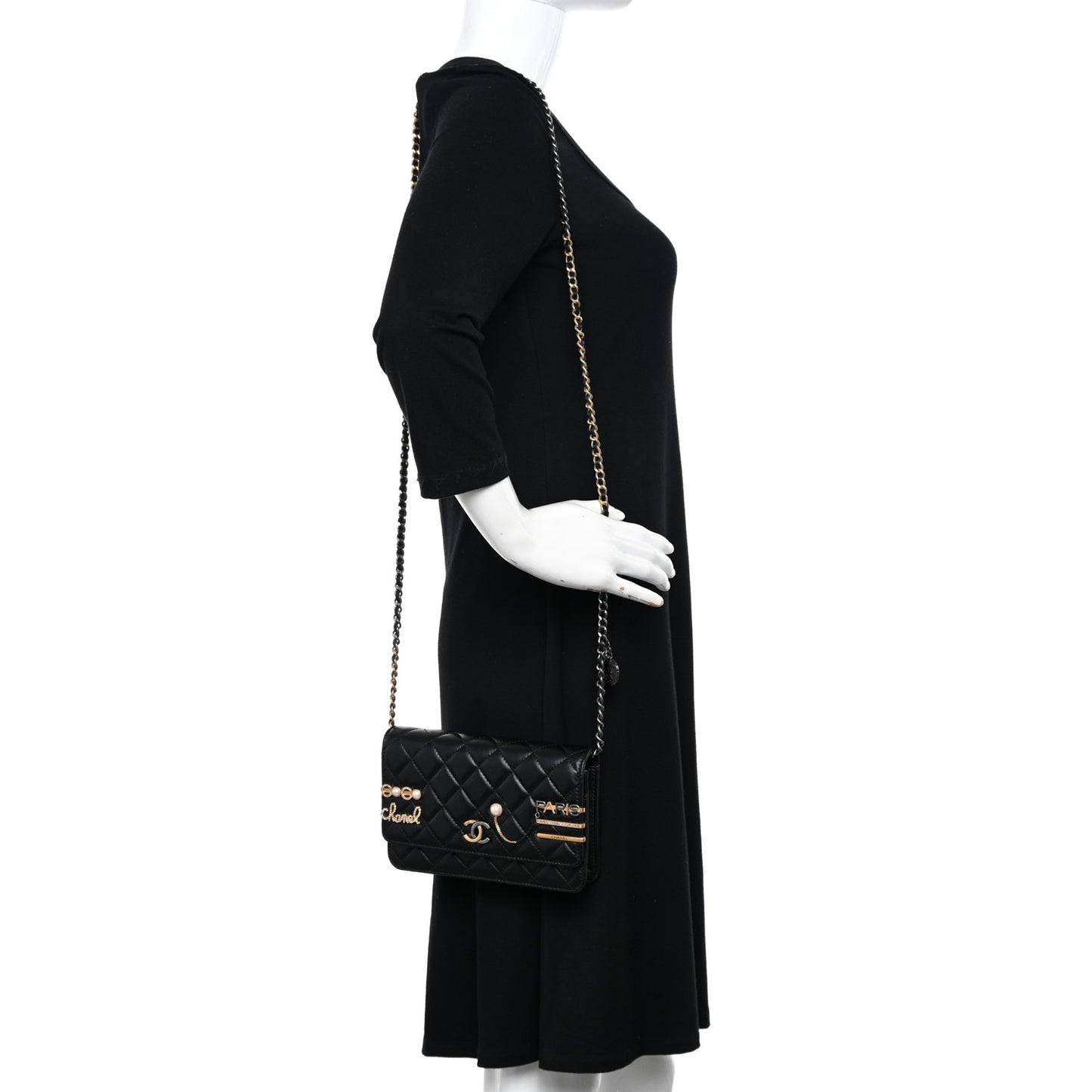 Lambskin Quilted Coco Clips Wallet On Chain WOC Black