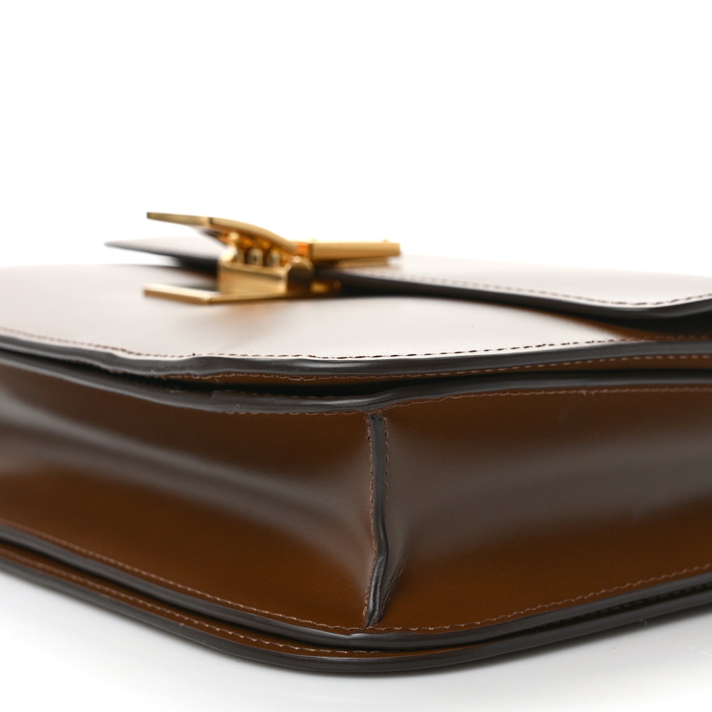 Box Calfskin Medium Classic Box Flap Bag Camel