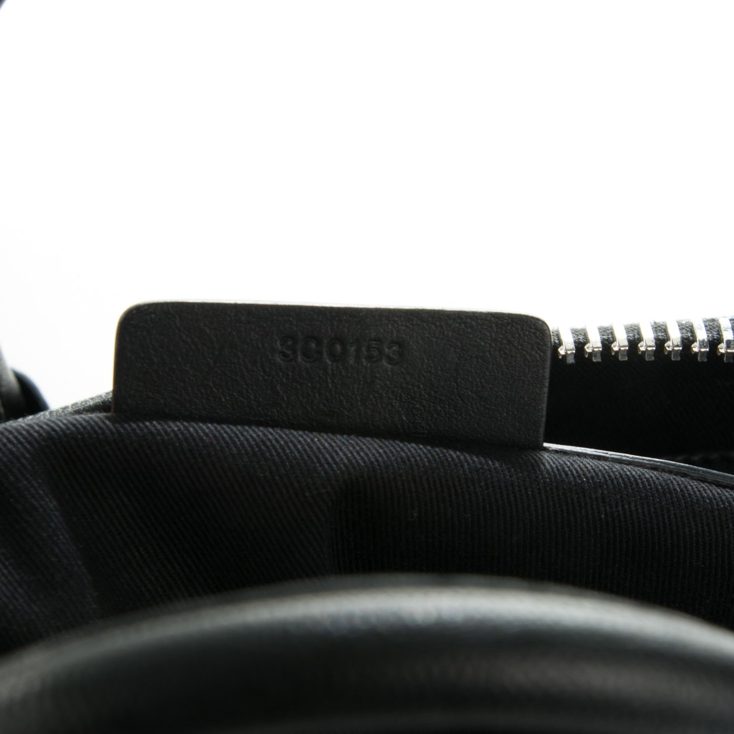 Sugar Goatskin Medium Antigona Black