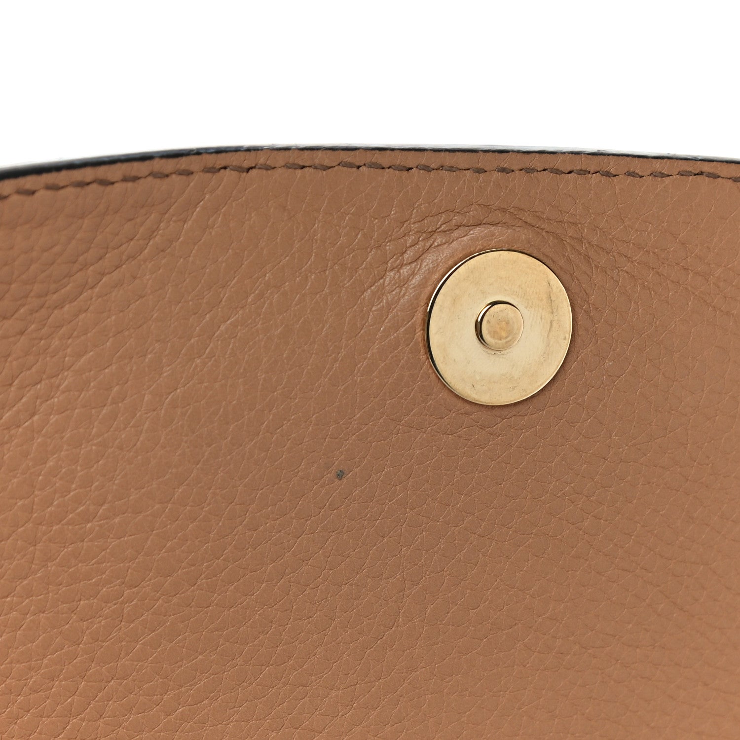 Gucci Pebbled Calfskin Medium Soho Flap Crossbody Camelia 12 of 12