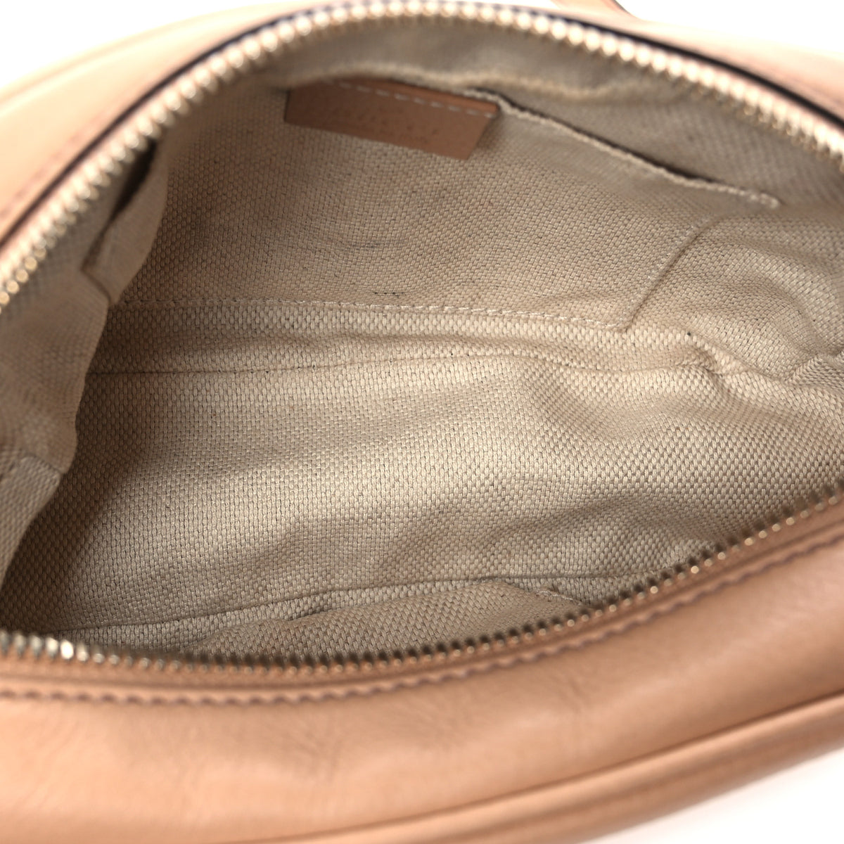 Gucci Pebbled Calfskin Small Soho Disco Bag Camelia 4 of 10