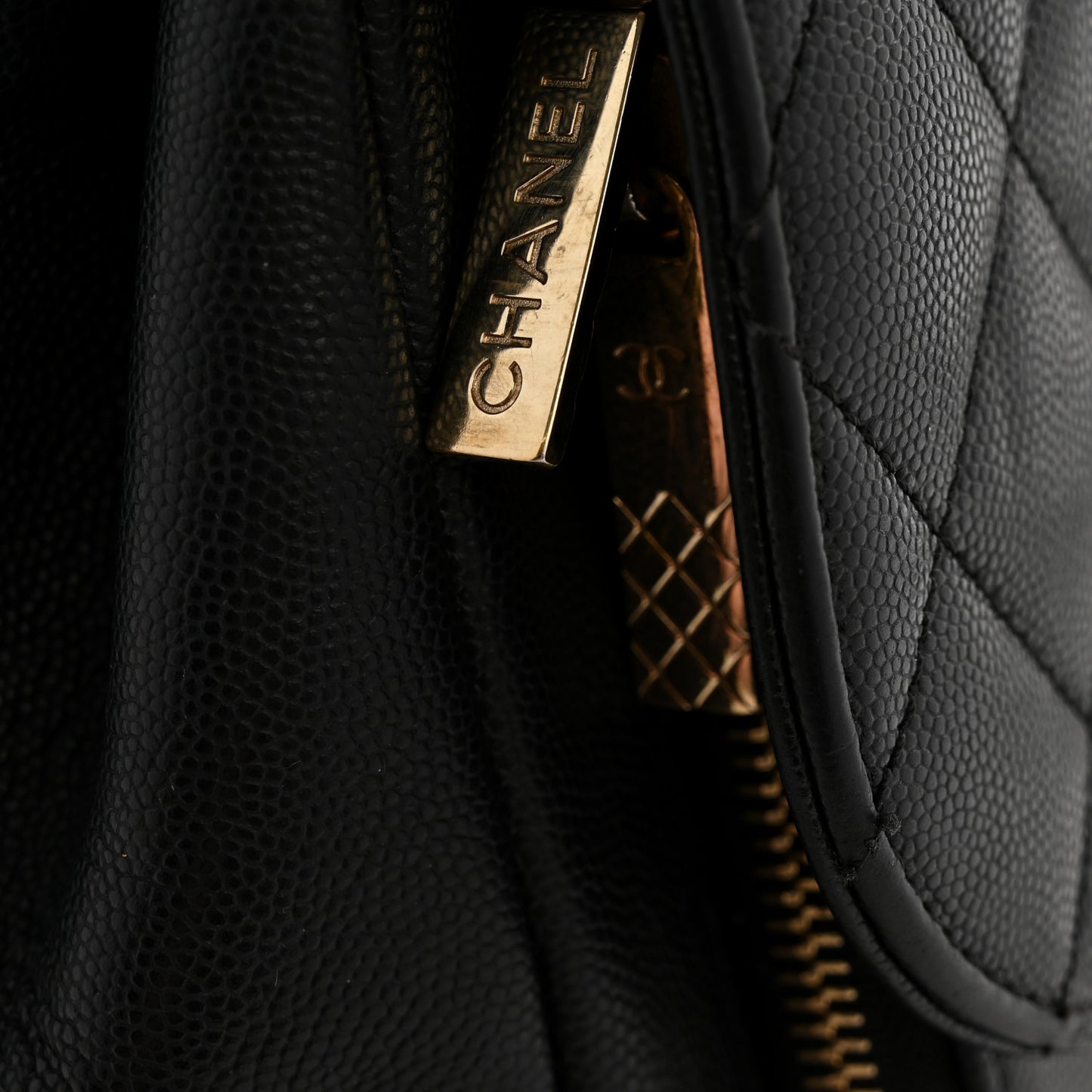 Caviar Quilted Large Business Affinity Flap Black