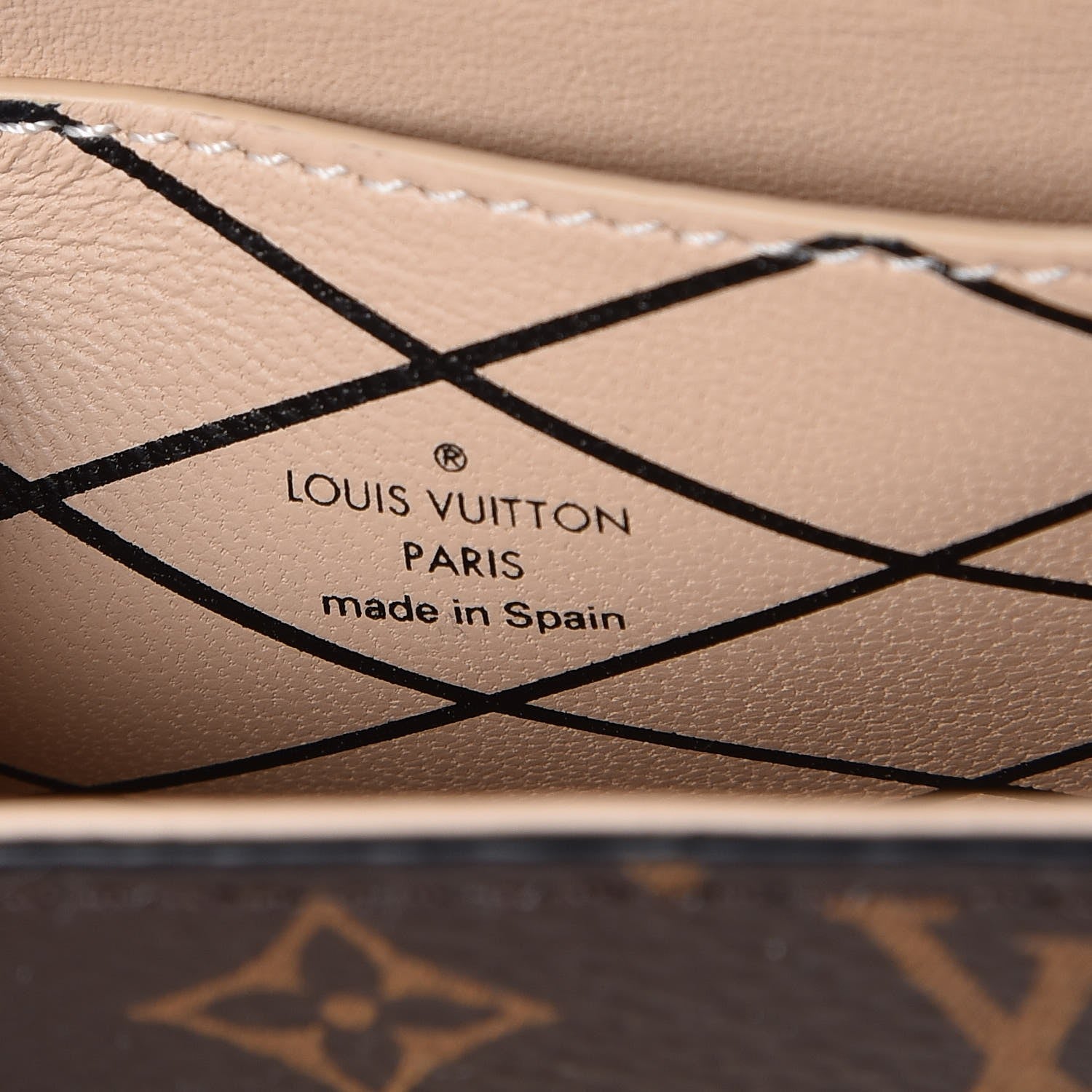 Louis Vuitton Monogram Essential Trunk Black 6 of 7