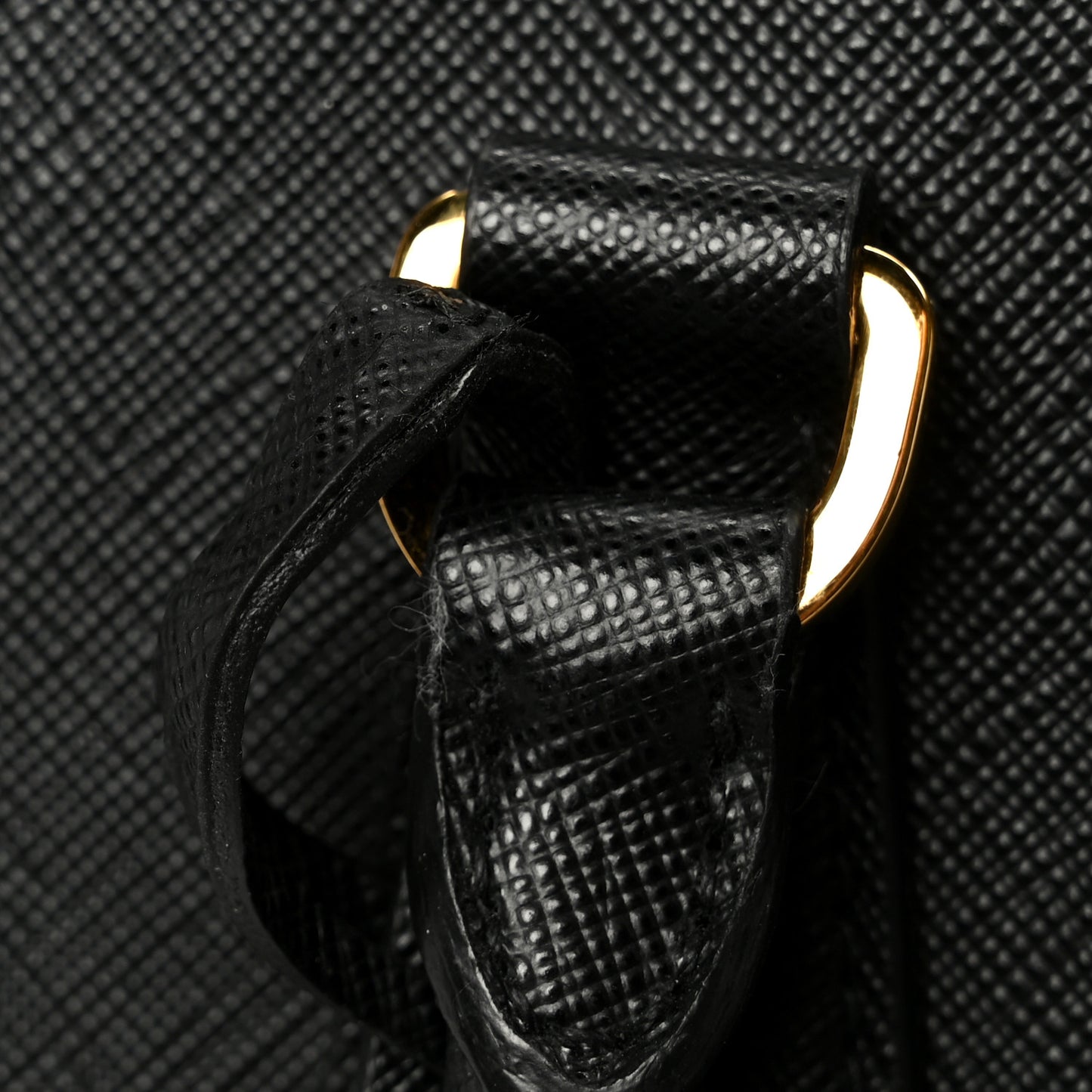 Saffiano Lux Large Galleria Double Zip Tote Black