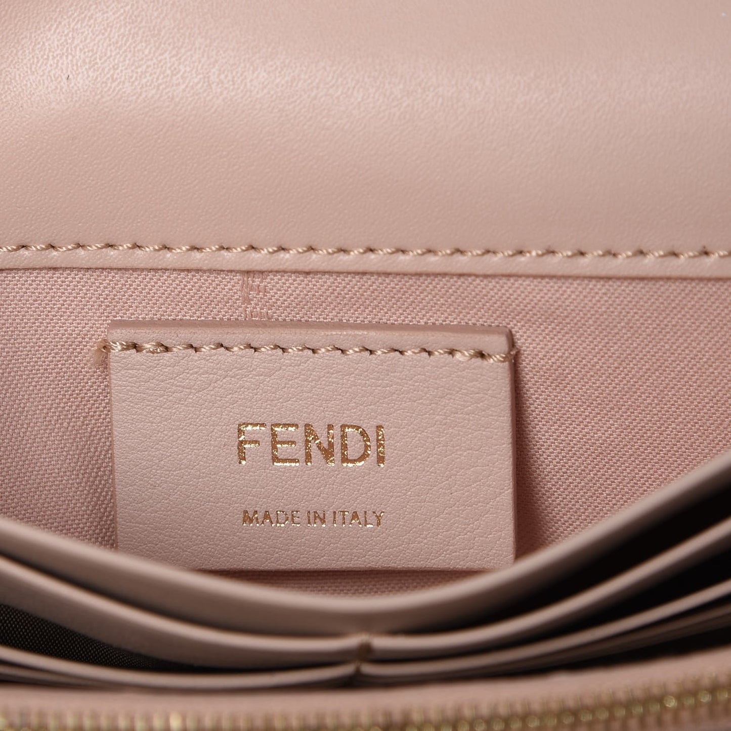 Vitello Liberty Lucido F is Fendi Wallet On Chain Soap