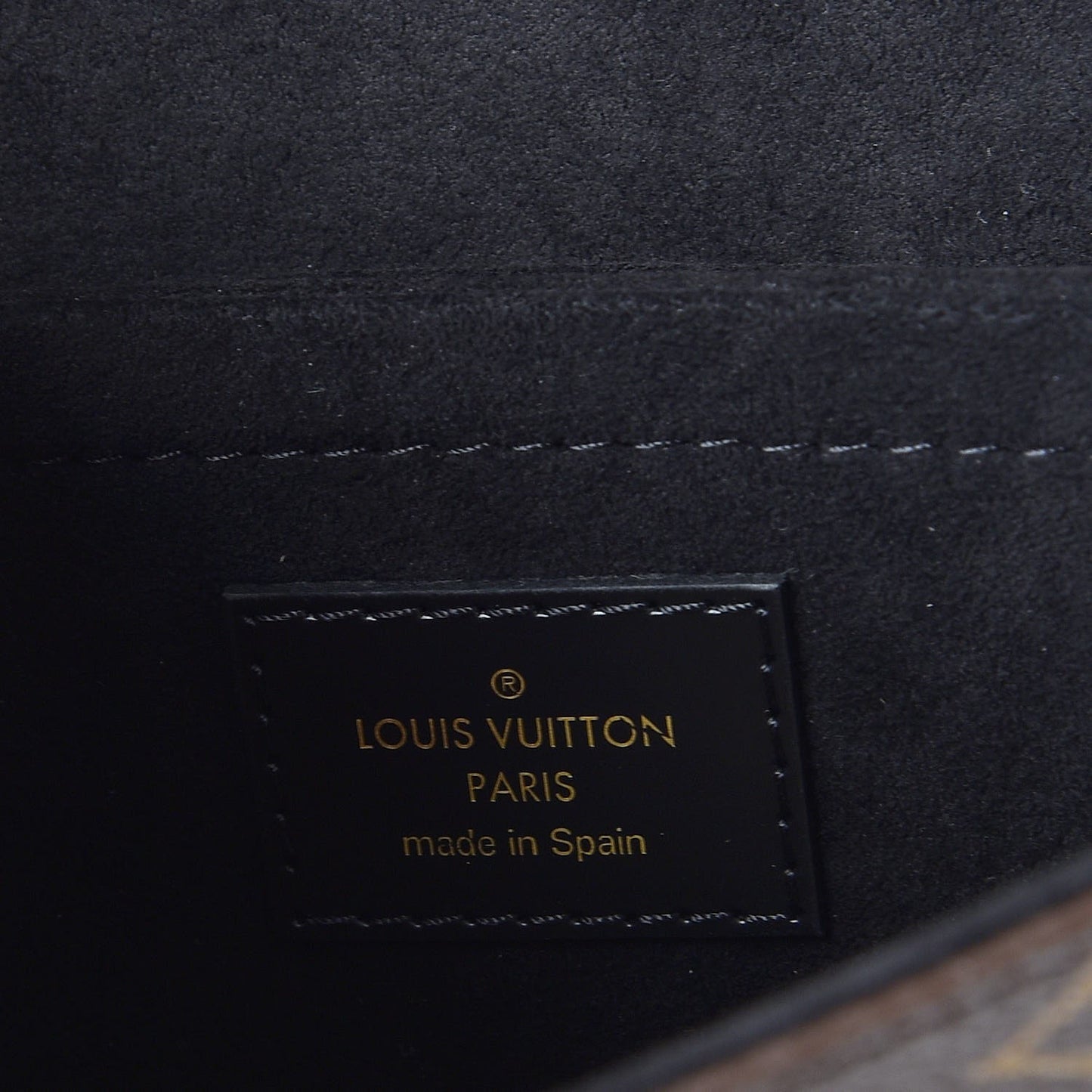 Epi Monogram Saint Michel Black