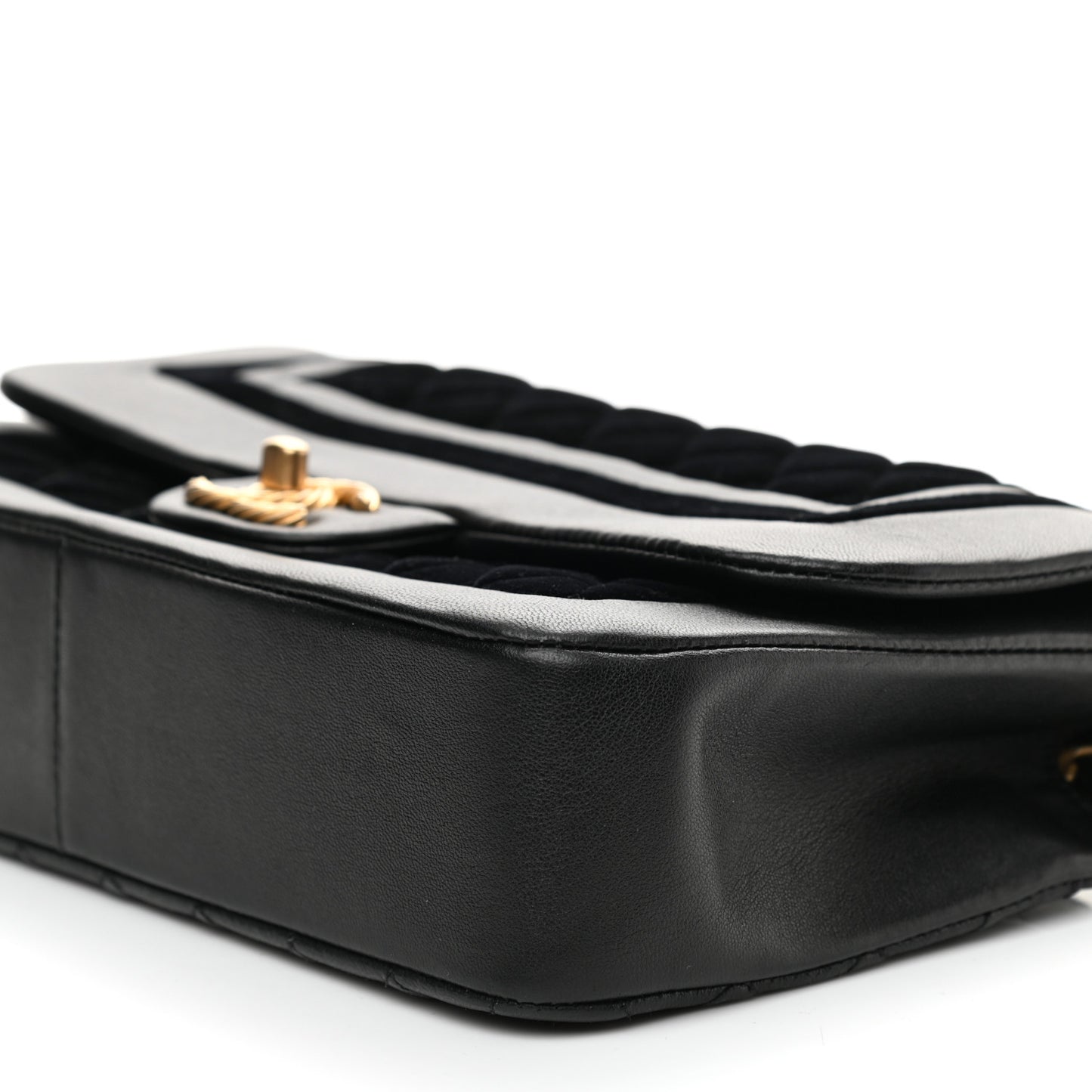 Metallic Lambskin Velvet Quilted Medium Flap Black