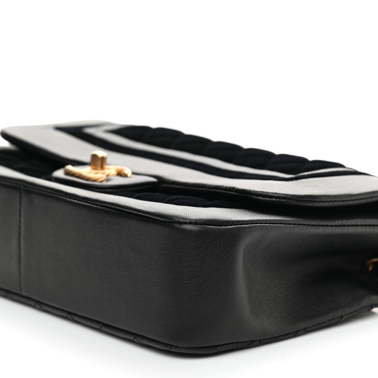 Chanel Metallic Lambskin Velvet Quilted Medium Flap Black 9 of 11