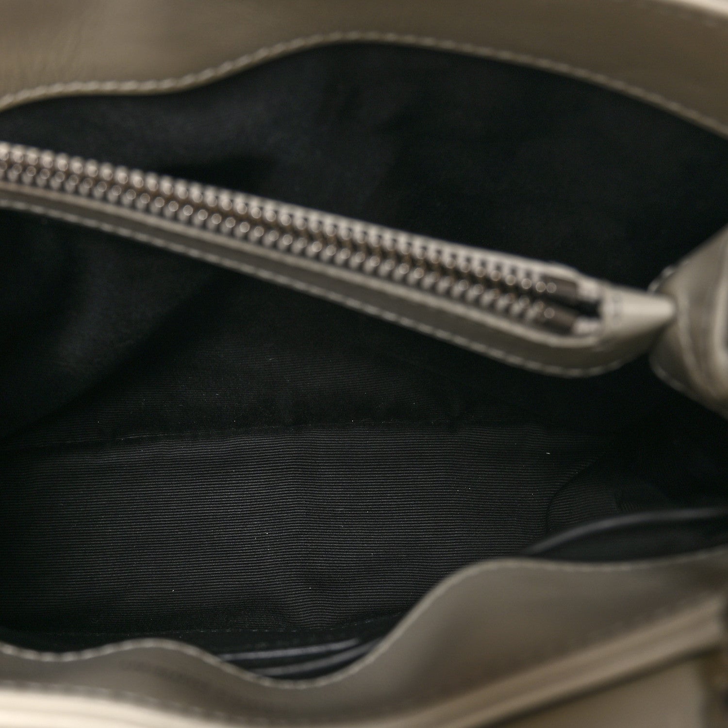 Saint Laurent Calfskin Y Quilted Monogram Small Loulou Chain Satchel Crema Soft 6 of 11