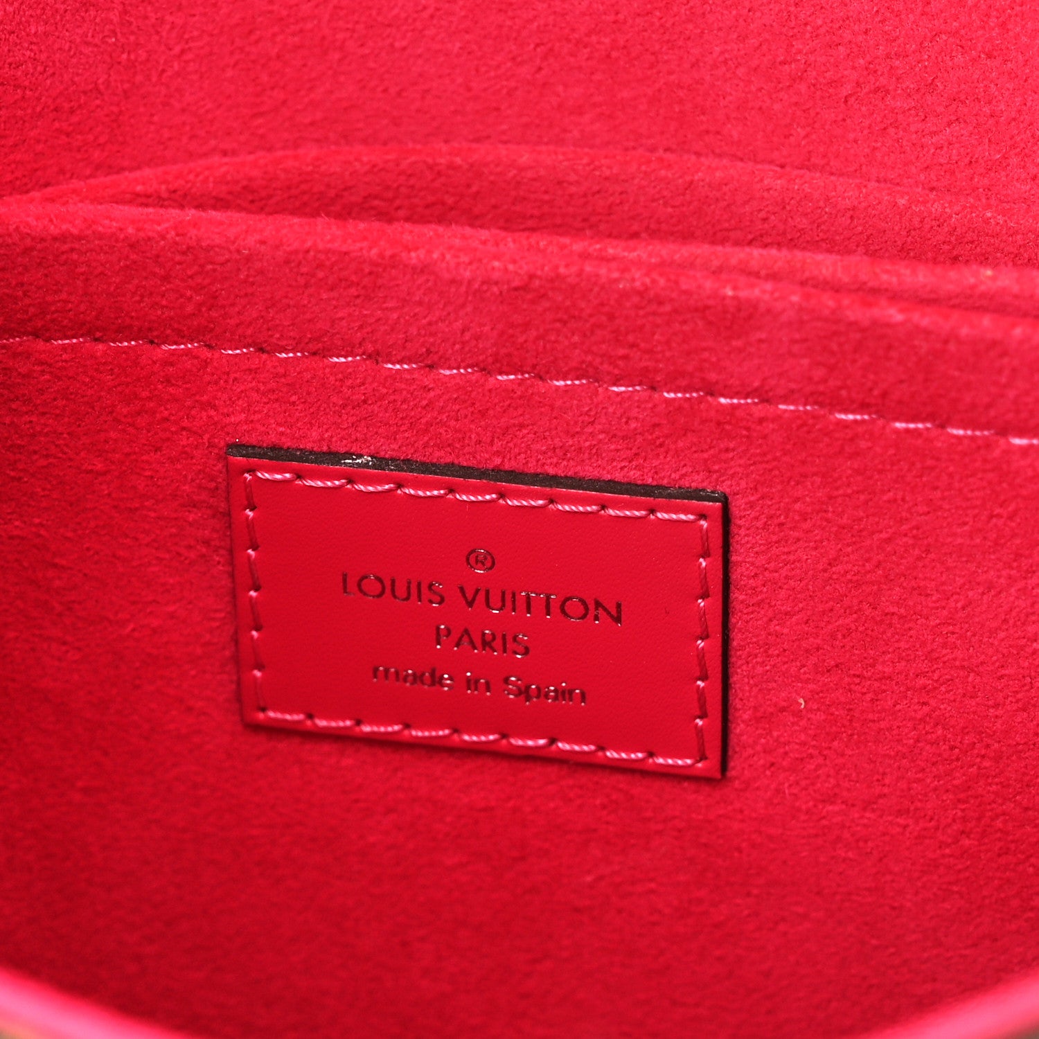 Louis Vuitton Monogram Epi Saint Michel Freesia 6 of 9
