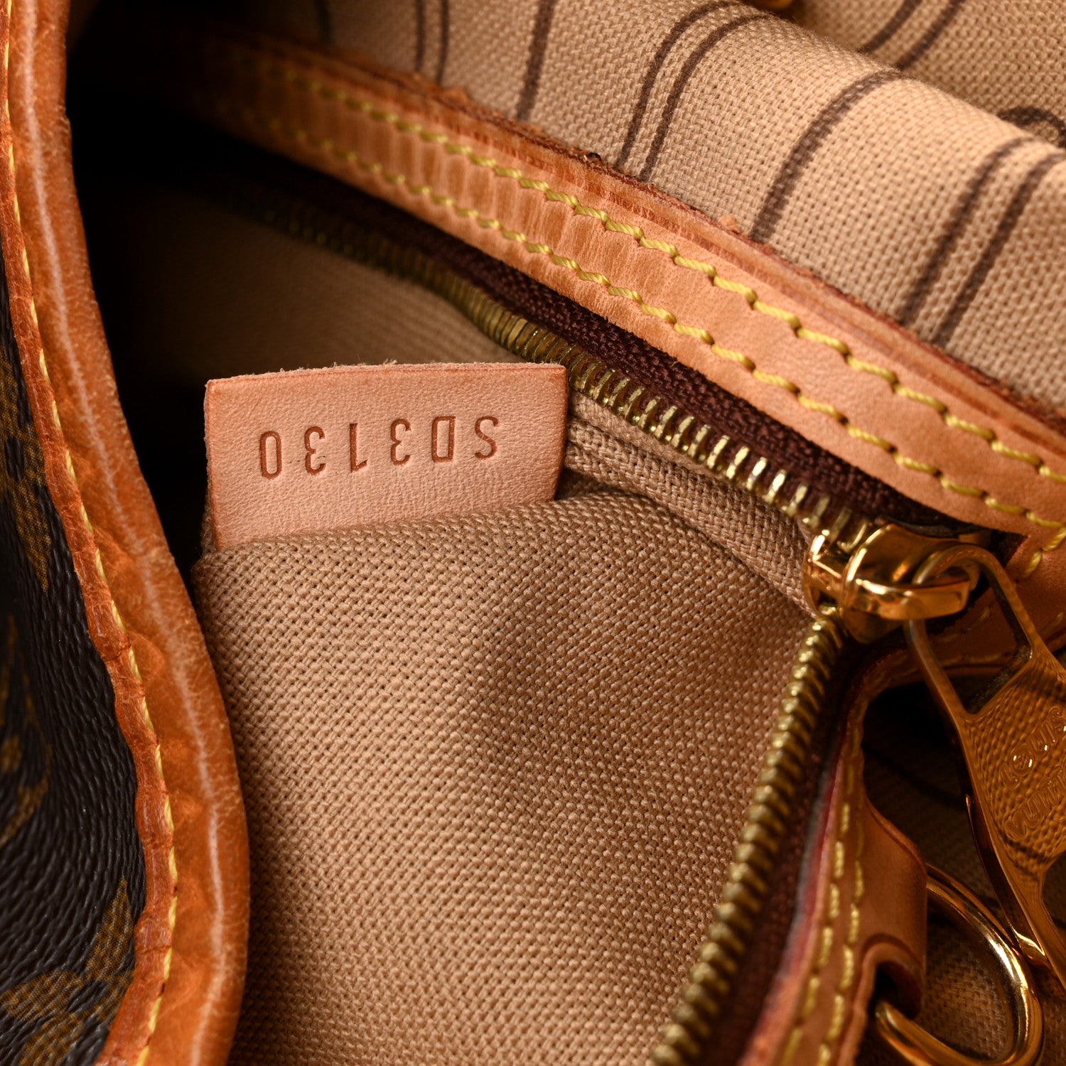 Louis Vuitton Monogram Delightful MM 6 of 9