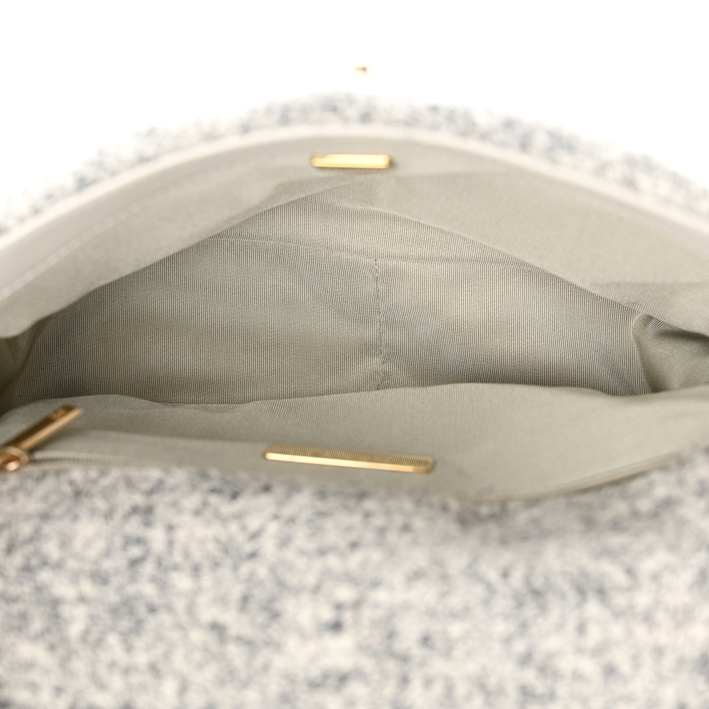 Tweed Quilted Medium Chanel 19 Flap Grey Ecru