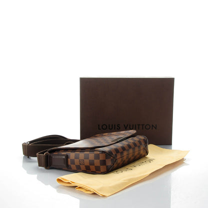 Louis Vuitton Damier Ebene District PM 4 of 7