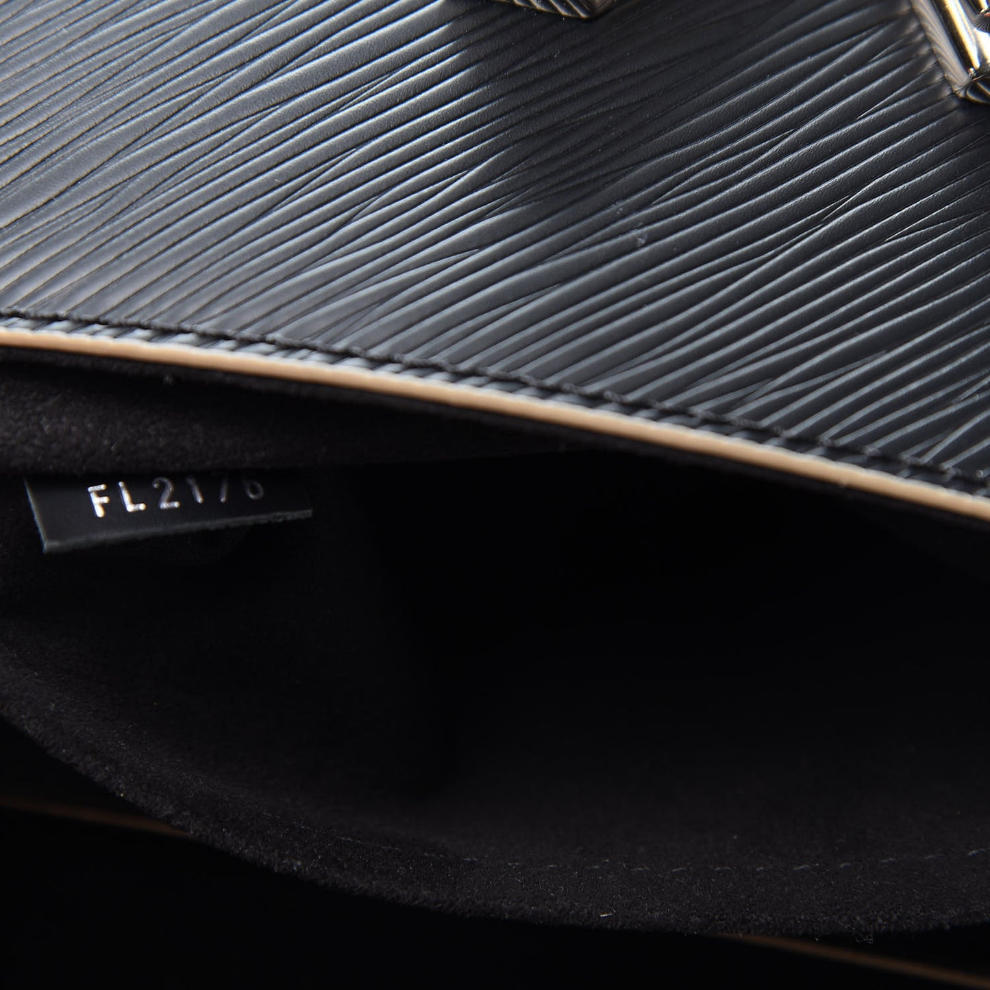 Epi World Tour Twist MM Black