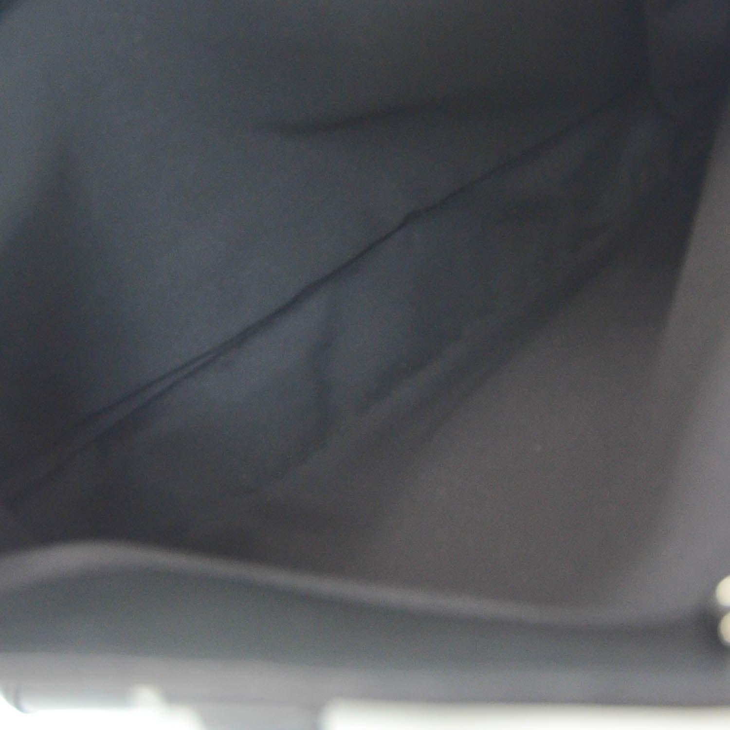 Louis Vuitton Epi Passy GM Black 9 of 9