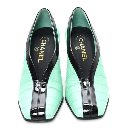 Chanel Crocodile Embossed Patent Calfskin Pumps 37 Green Black 3 of 9