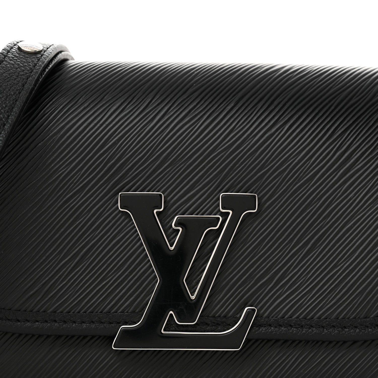 Louis Vuitton Epi Buci Crossbody Black 7 of 11