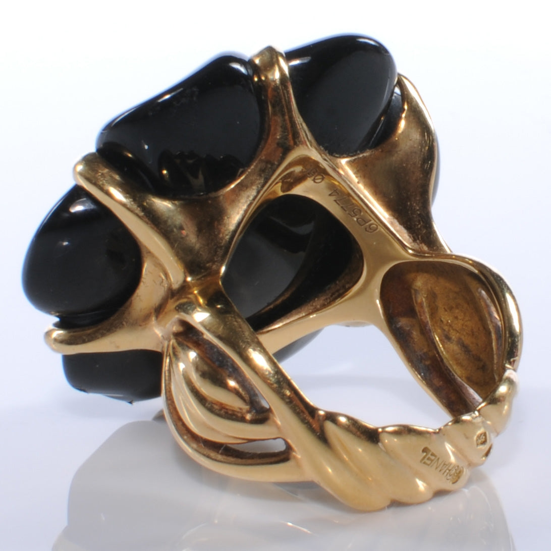 18K Yellow Gold Ceramic Camellia Cachlonj Ring 8 Black