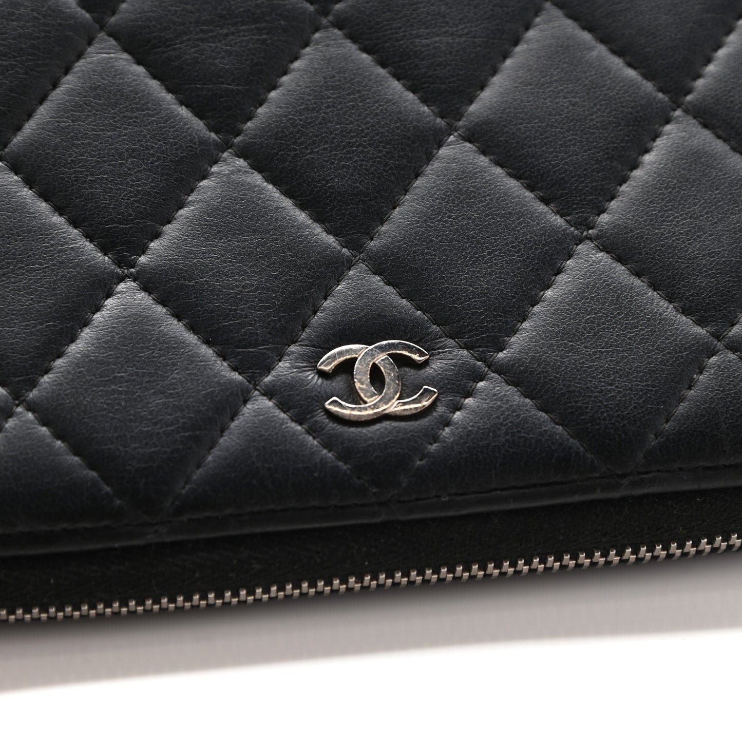Lambskin Quilted Large Gusset Zip Around Wallet Black