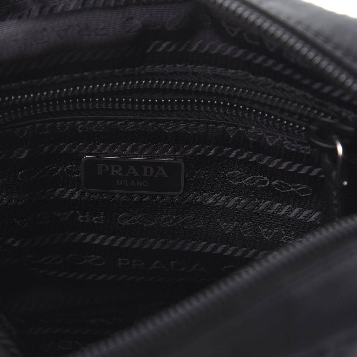 Nylon Tessuto Cosmetic Pouch Black