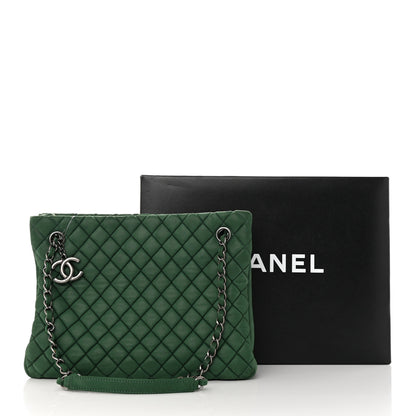 Chanel Iridescent Calfskin Quilted New Bubble Tote Vert Fonce 17 of 17