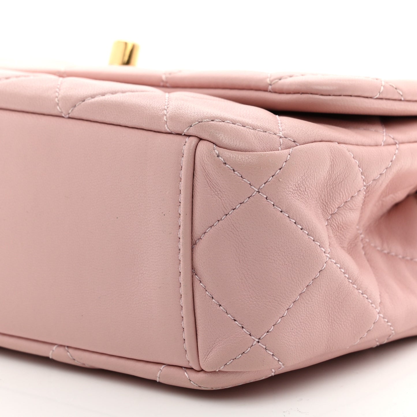 Lambskin Resin Pearl Quilted Small Flap Pink