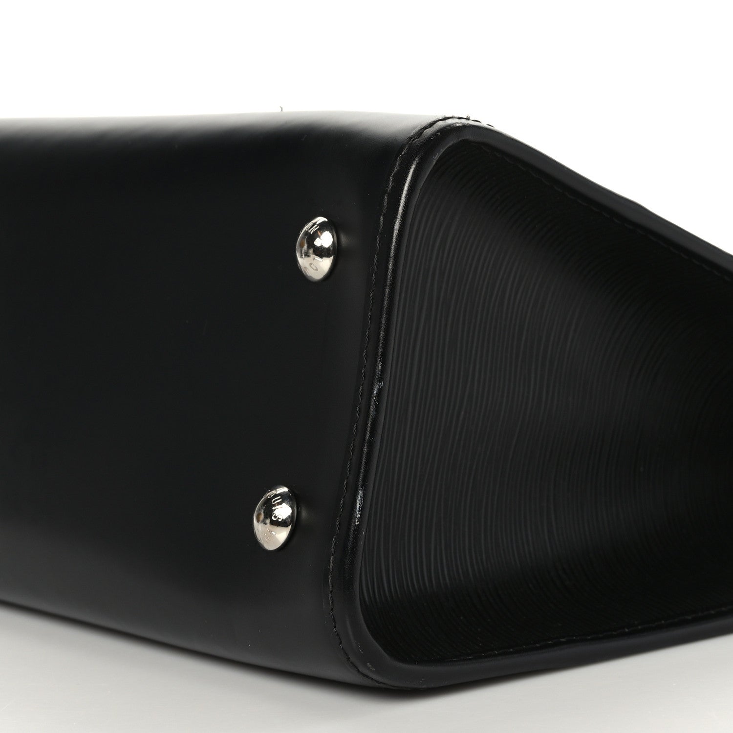 Louis Vuitton Epi Madeleine GM Black 8 of 10