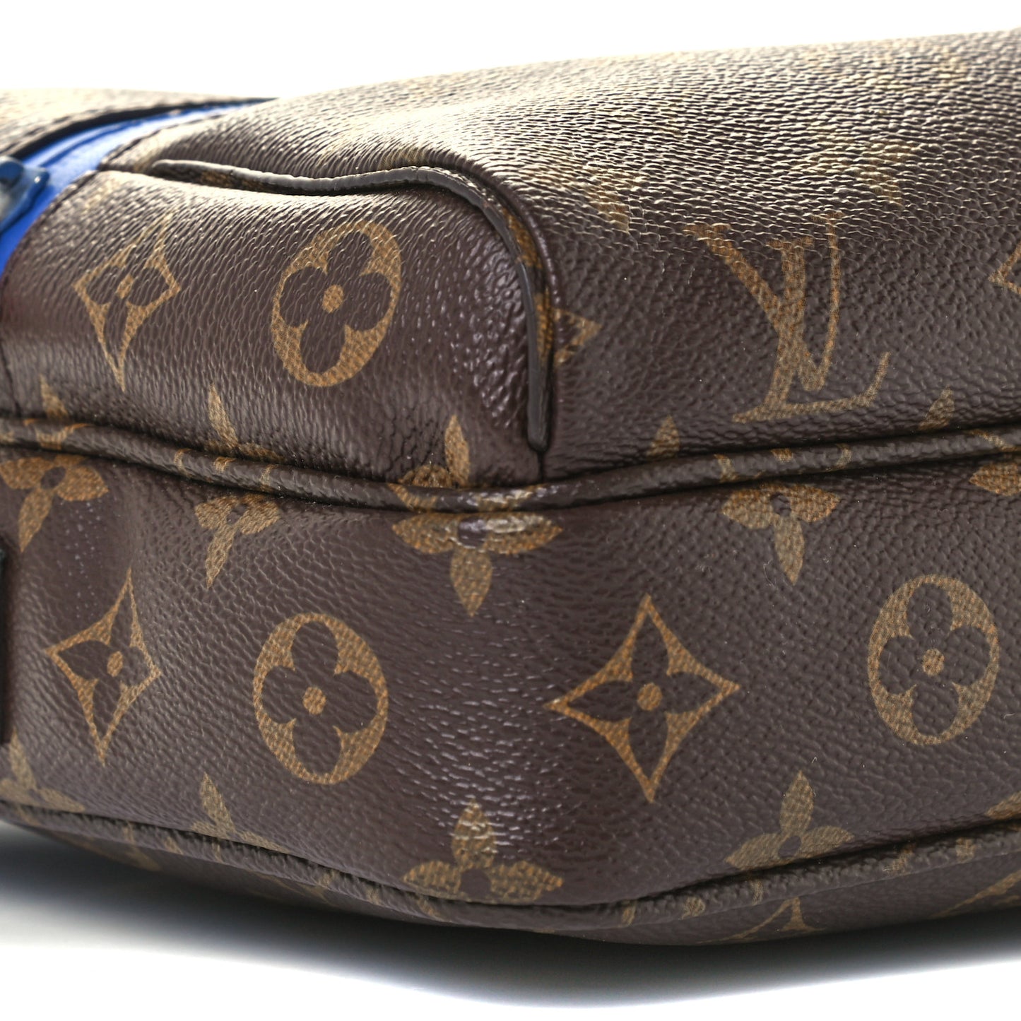 Monogram Outdoor Messenger PM